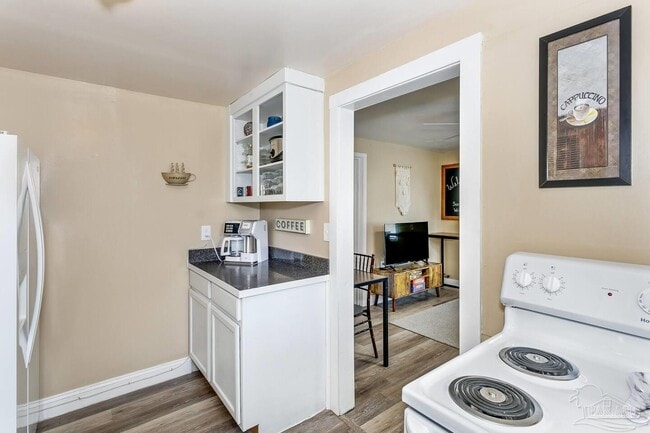 Building Photo - 1003 Concordia Blvd