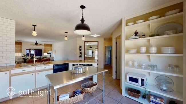 Foto del edificio - 936 Somerset Meadows Drive NE