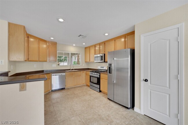 Building Photo - 2312 Cockatiel Dr