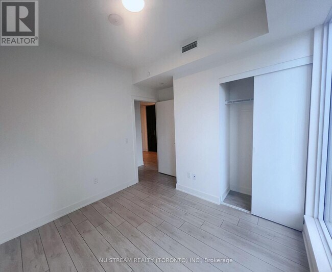 Photo du bâtiment - 35 Mercer St