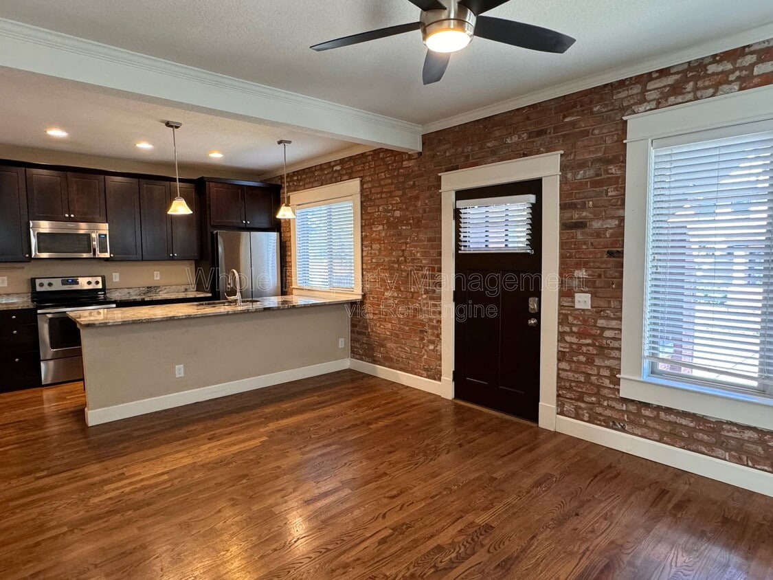 Photo - 2118 East 21st Avenue