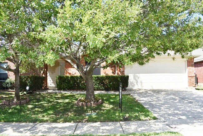 Foto del edificio - 11901 Gold Creek Dr E