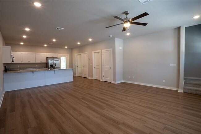 Foto del edificio - 1243 N Pink Ter