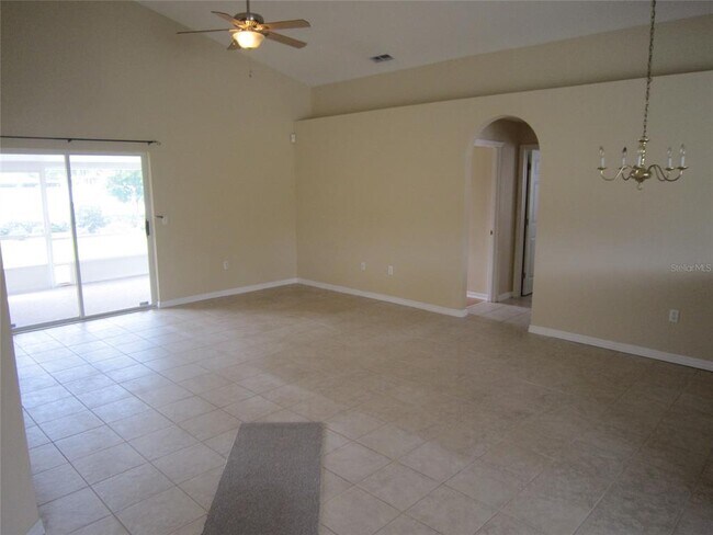 Building Photo - 3183 Valley Vista Cir
