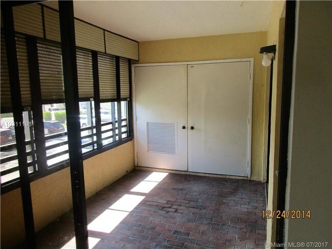 Building Photo - 1108 N Hiatus Rd