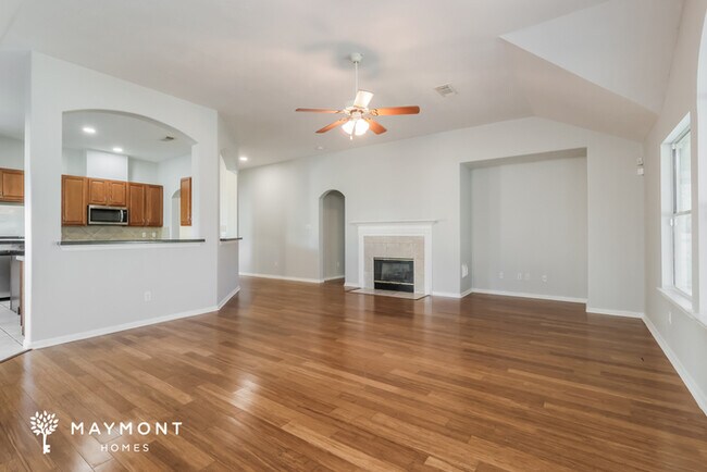 Foto del edificio - Spacious 4-Bedroom Home in Magnolia, TX