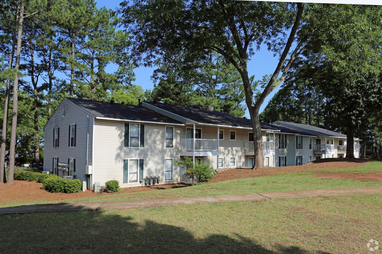 Villas Del Mirasol Apartments Roswell Ga Apartments Com