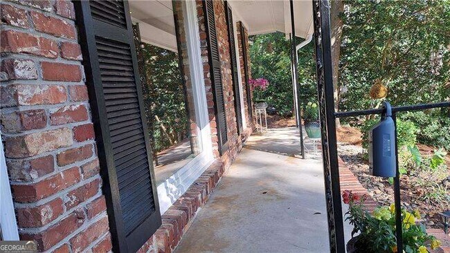 Foto del edificio - 1176 Converse Dr NE