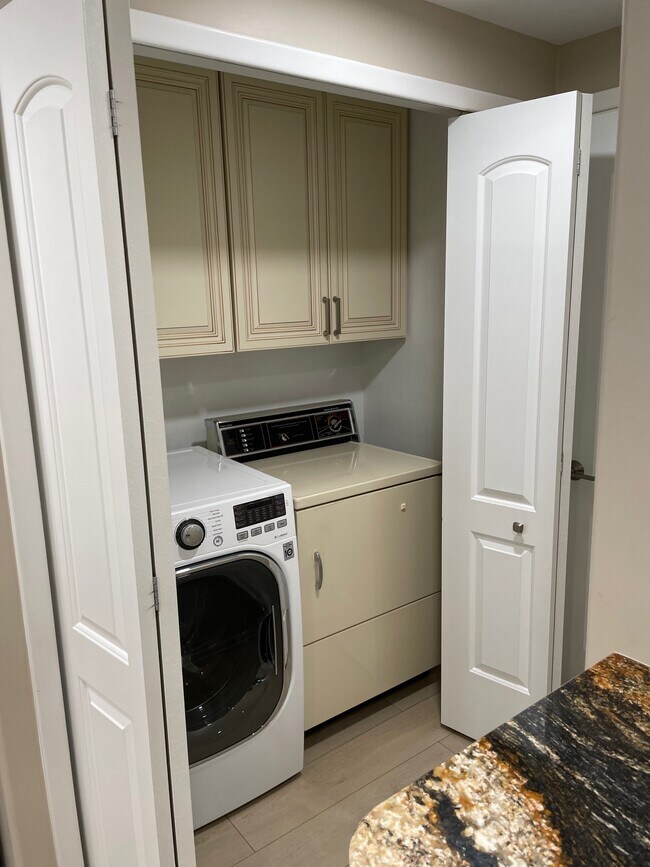 26101 Village Unit 206, Beachwood, OH 44122 Condo for Rent in