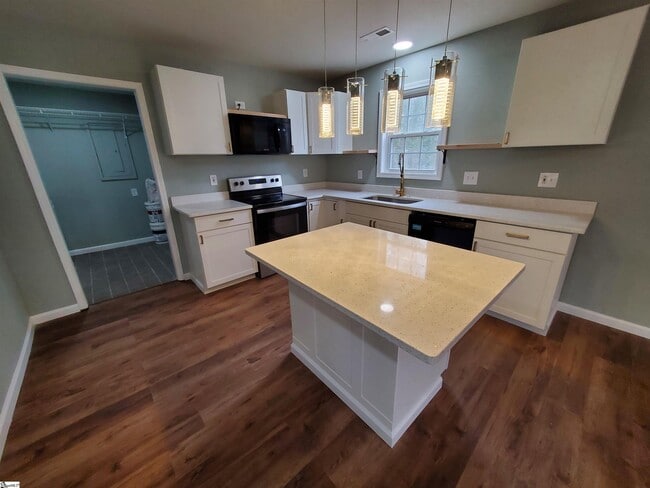 Foto del edificio - 111 Augusta St