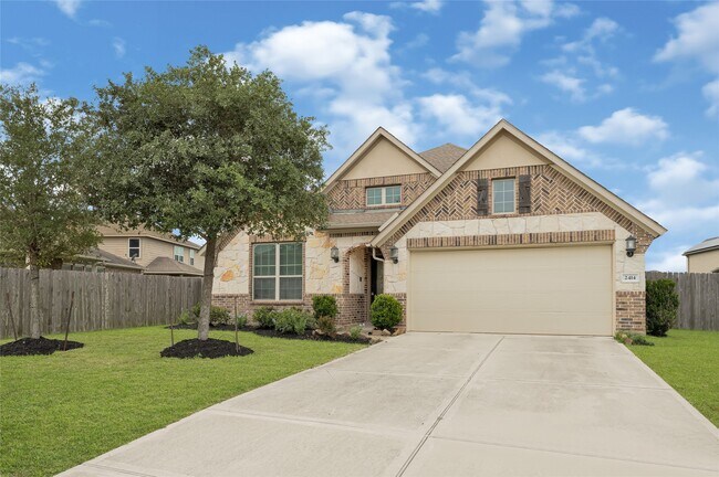 Foto del edificio - 2414 Willow Fall Ln