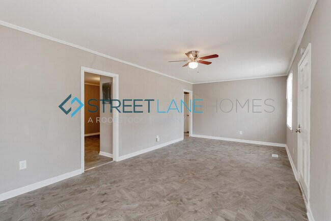 Building Photo - 3330 Guthrie Dr
