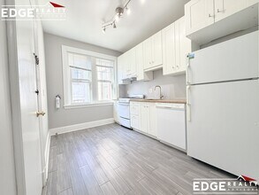 Building Photo - 25 Mt Hood Rd