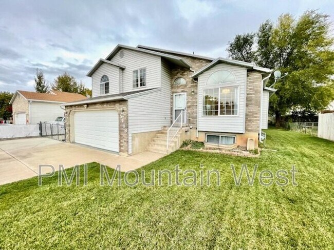 Building Photo - 5468 S 3400 W