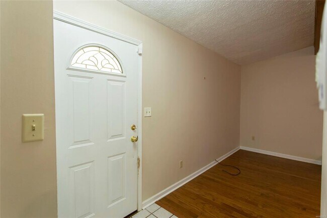 Foto del edificio - 7 Crestwood Ct