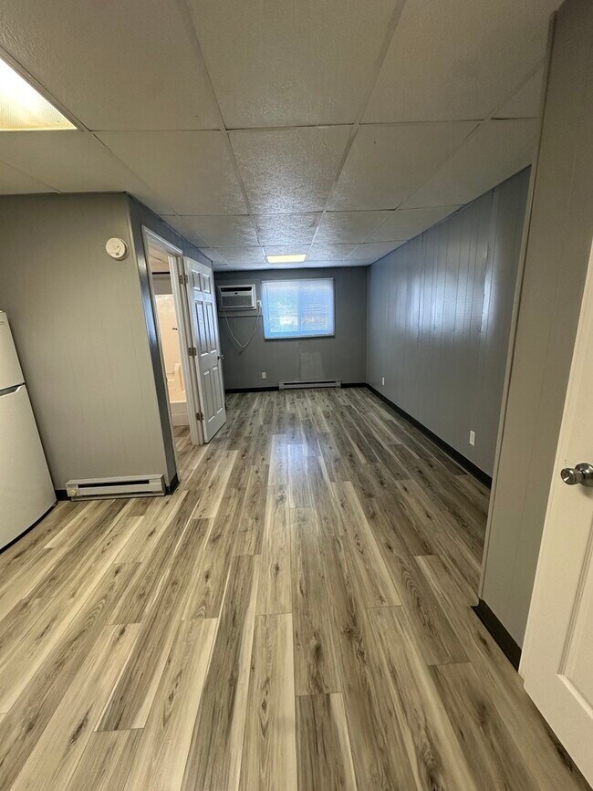Foto del edificio - 530 E 3rd St