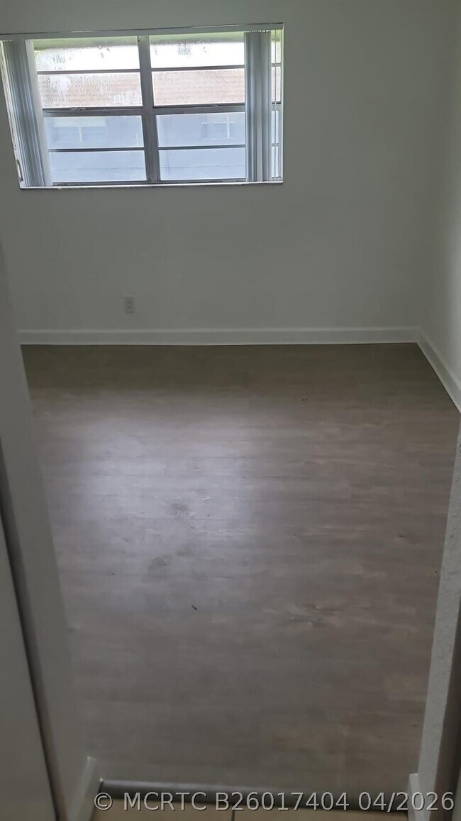 Foto del edificio - 4839 NW 9th Dr