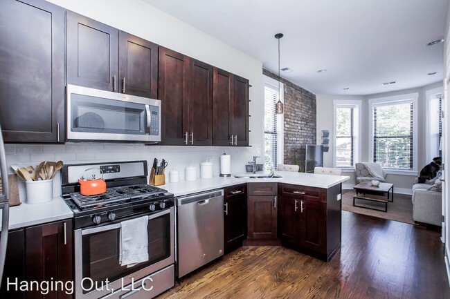 Foto del edificio - 2147 W Webster Ave