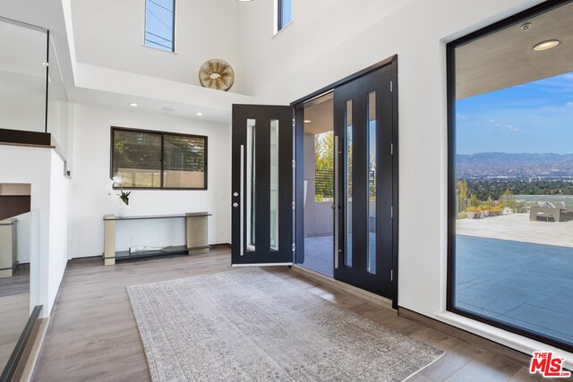 Foto del edificio - 12480 Viewcrest Rd