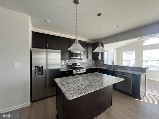 Building Photo - 35 Signal Knob Cottage Dr