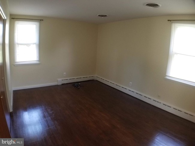 Foto del edificio - 4308 Henderson Rd