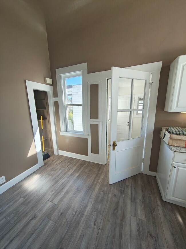 Foto del edificio - 00EU1063