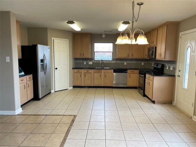 Building Photo - 3902 Flannery Ridge Ln