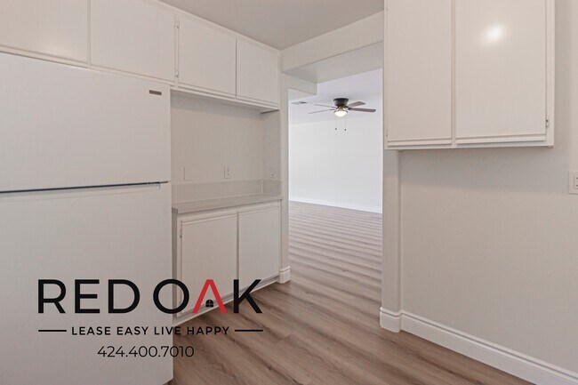 Foto del edificio - 1250 W Gardena Blvd