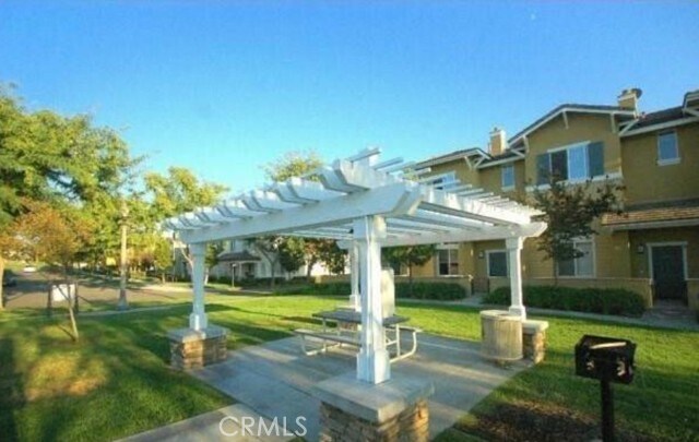Building Photo - 1211 Mendez Dr