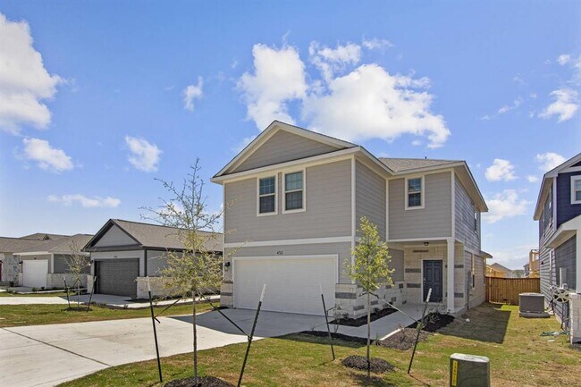 Building Photo - 452 Unforgiven Ln