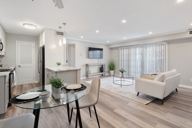 Photo - Renaissance Hills Apartments