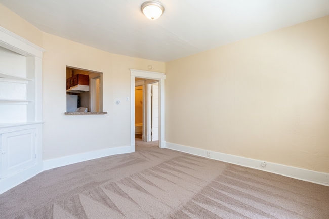 Interior Photo - Pacific Ridge