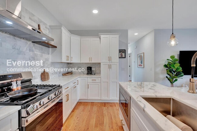 Photo - 3 Bed/3 Bath Home with Garage / Pet-Friendly / Available Now!