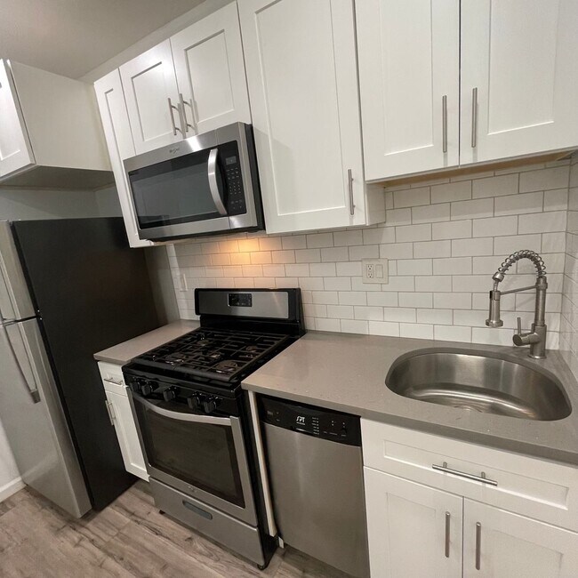 Foto del edificio - 20 N 51st St