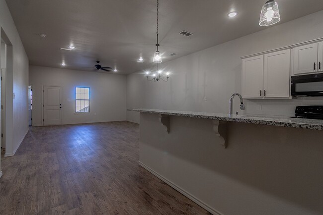 Foto del edificio - Townhome in NW Lubbock