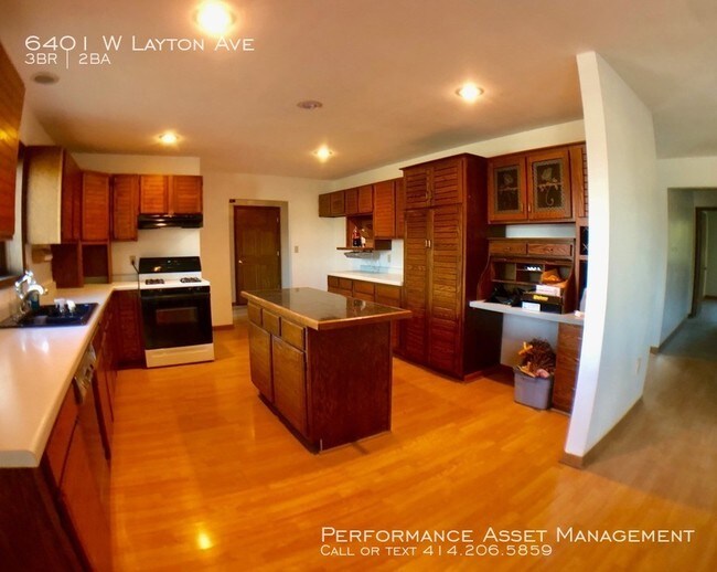 Building Photo - 6401 W Layton Ave