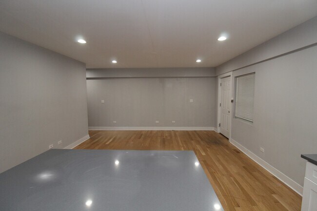 Foto del edificio - 1411 W Taylor St