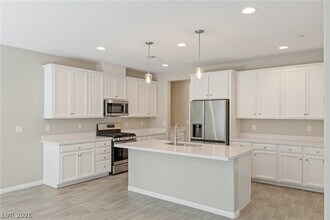 Building Photo - 789 Cottonwood Hl Pl