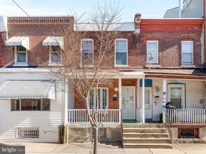Building Photo - 1351 S 31st St