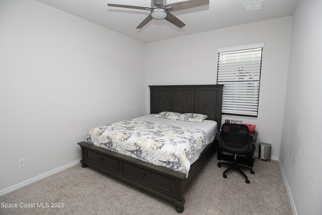 Building Photo - 3039 Burghley Park Way