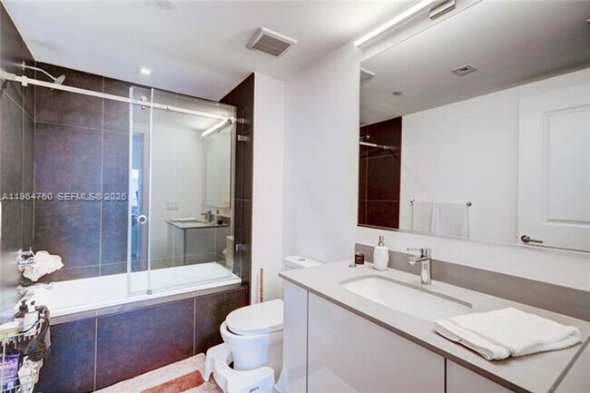 Photo - 1600 NE 1st Ave Apartment