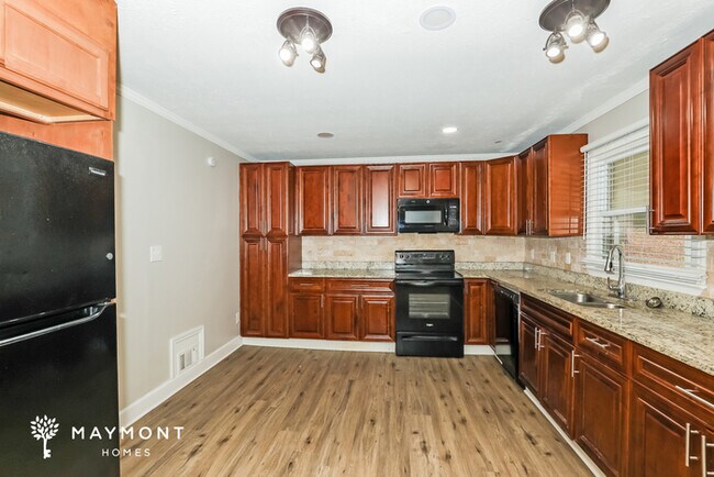 Building Photo - 7455 Page Ct