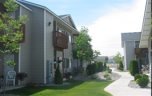 Primary Photo - Aaron Ridge Apartments