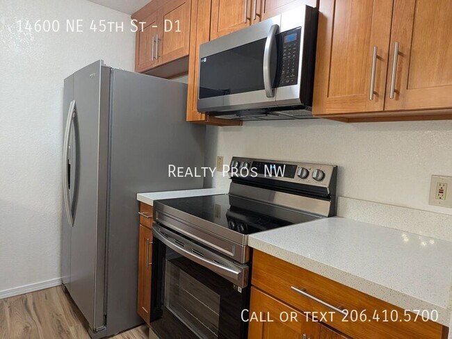Foto del edificio - 14600 NE 45th St