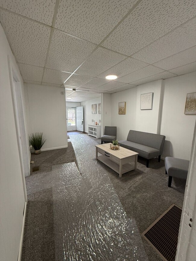 Foto del edificio - 1235 N 8th St