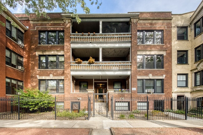 Building Photo - 5627 N Wayne Ave