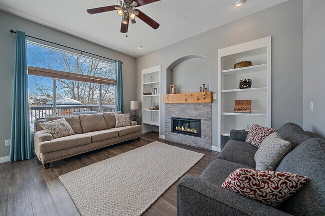 Building Photo - SHORT TERM RENTAL!!  6-7 MONTHS!! PARTIALL...