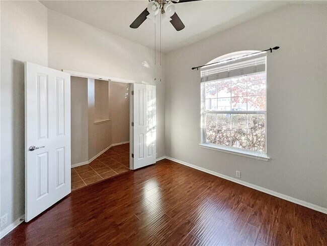 Foto del edificio - 109 Swallow Cove