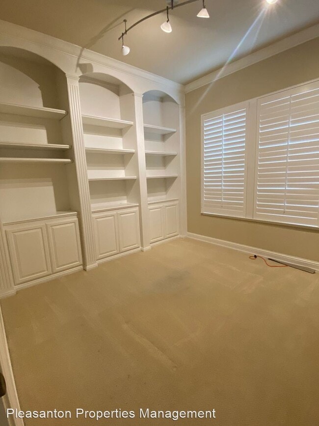 Building Photo - 4 br, 4 bath House - 10864 Inspiration Cir.