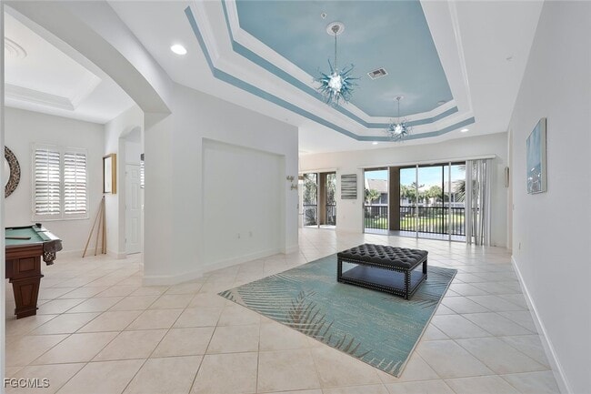 Foto del edificio - 10085 Valiant Ct